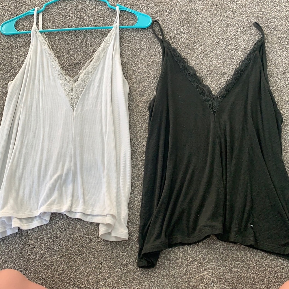 American eagle medium tank tops